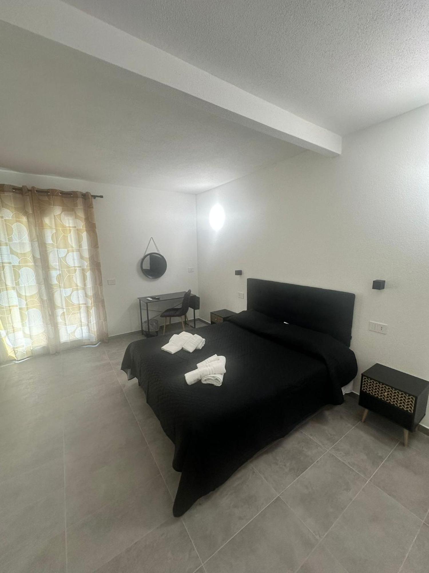 Punto Zero Rooms San Teodoro  Kültér fotó